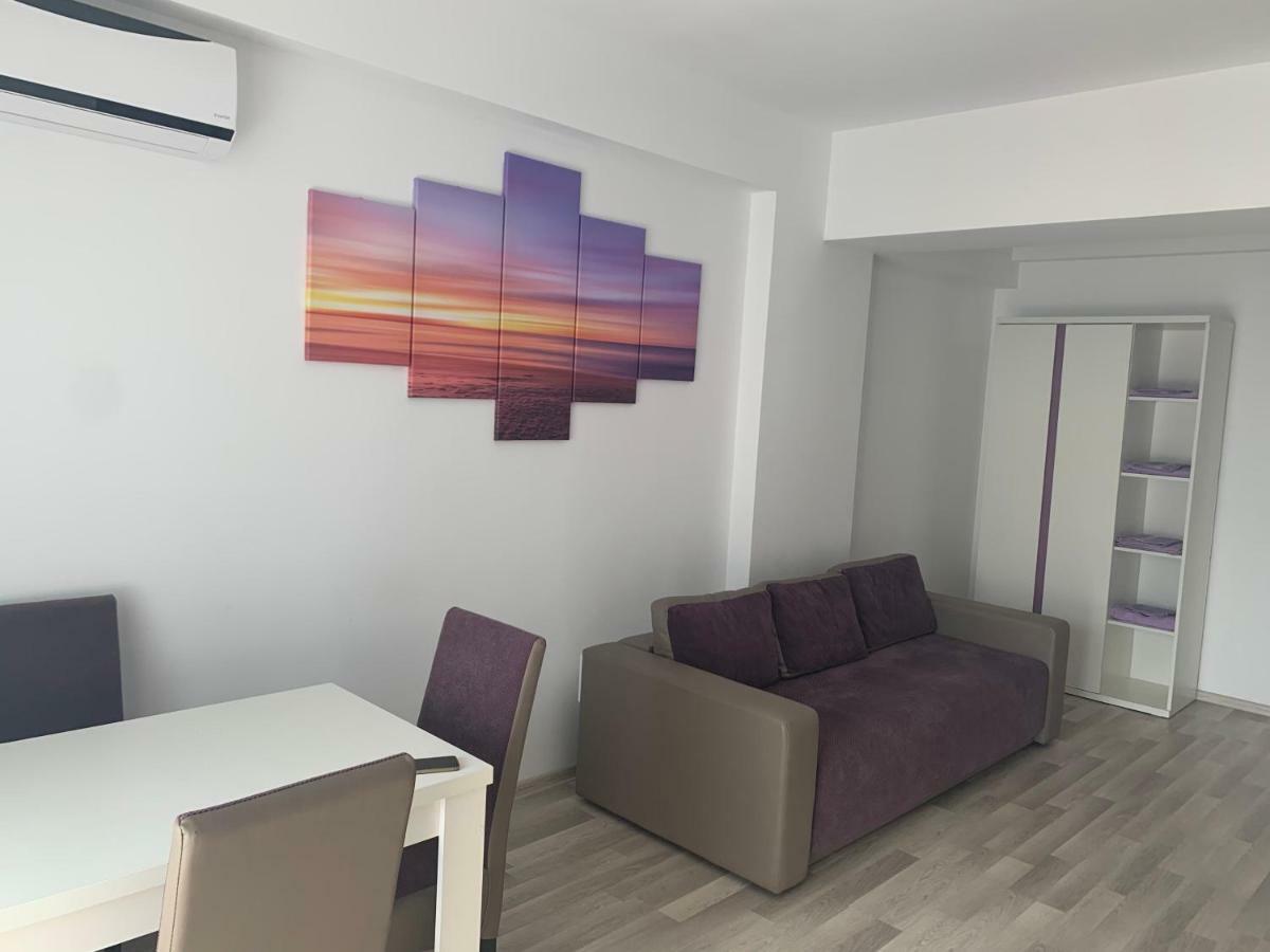 Apartament Antonia Summerland Mamaia Eksteriør billede